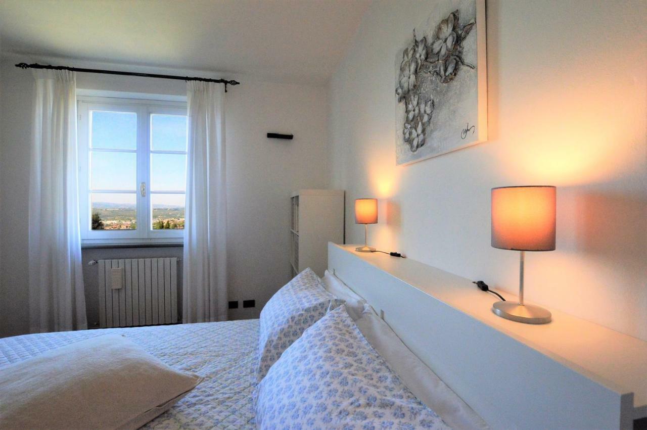 La Casa Di Chloe Apartment Poggibonsi Bagian luar foto